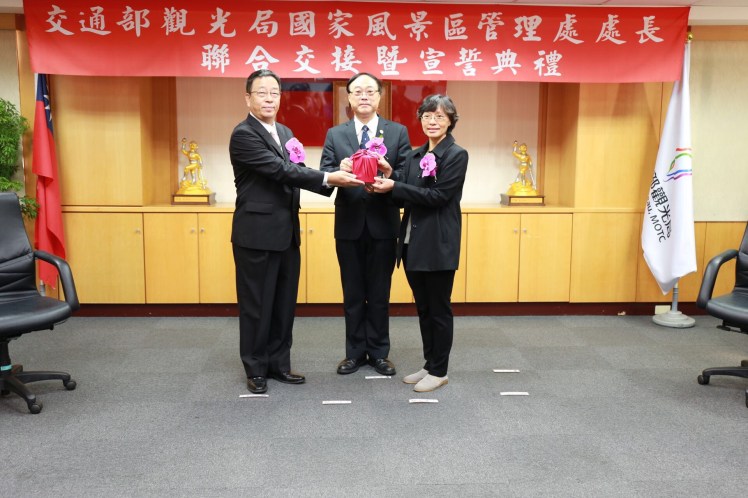 f4cd3355-28de-4317-b94d-b6ad92b5fbb9